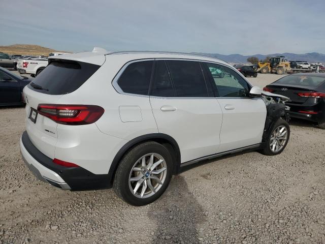  BMW X5 2022 Белы