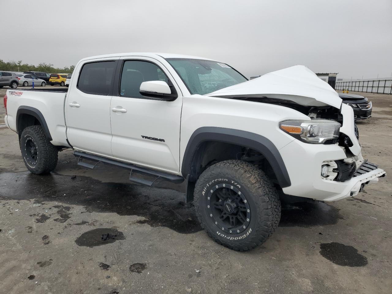 2019 Toyota Tacoma - Image 4