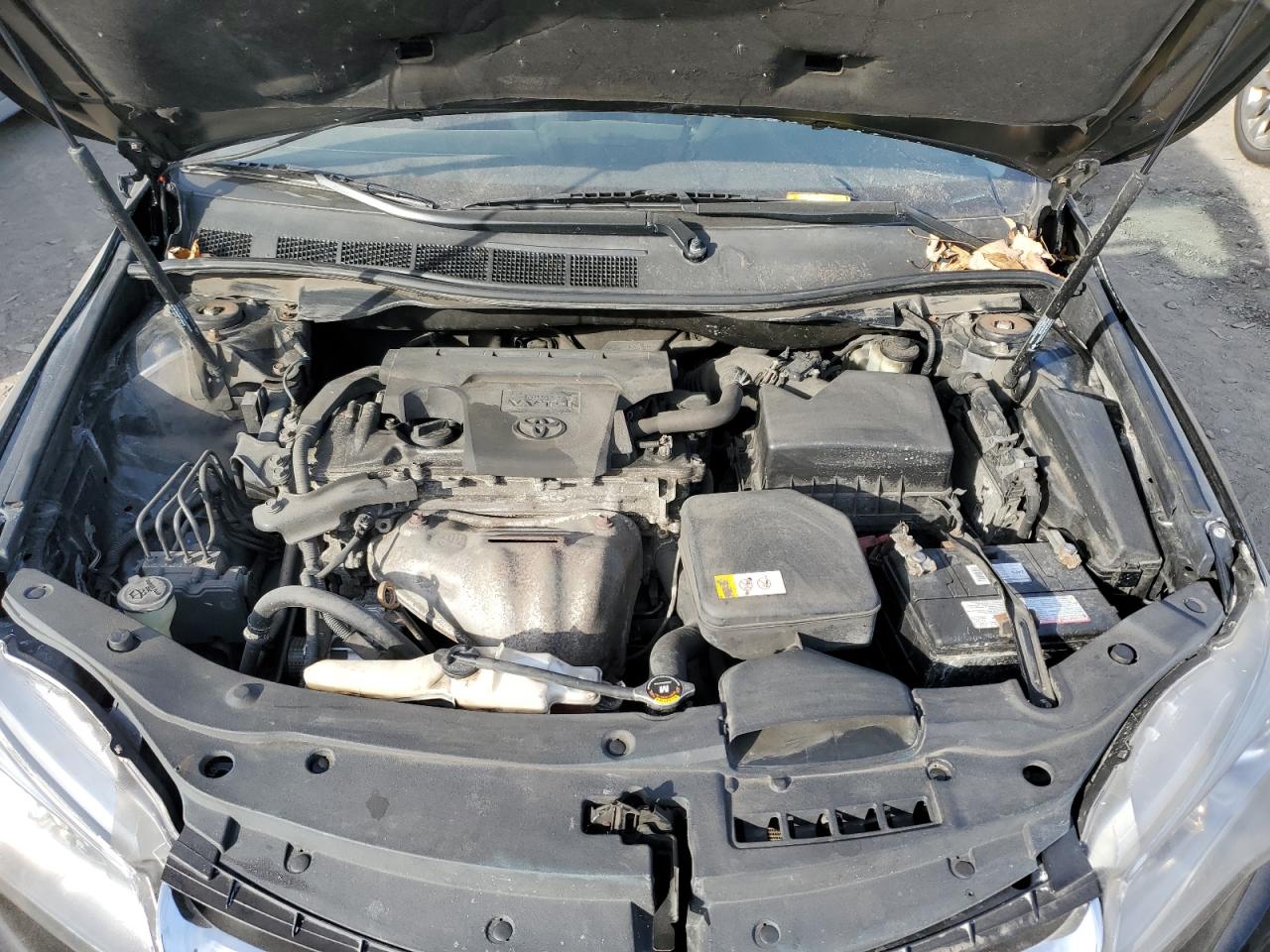 2017 Toyota Camry - Image 11