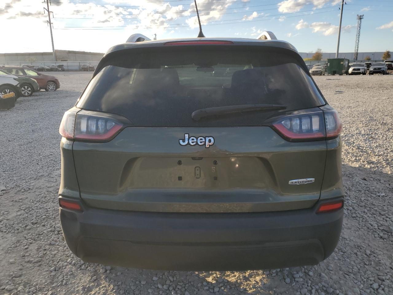 2019 Jeep Cherokee Latitude VIN: 1C4PJLCBXKD129062 Lot: 79347154