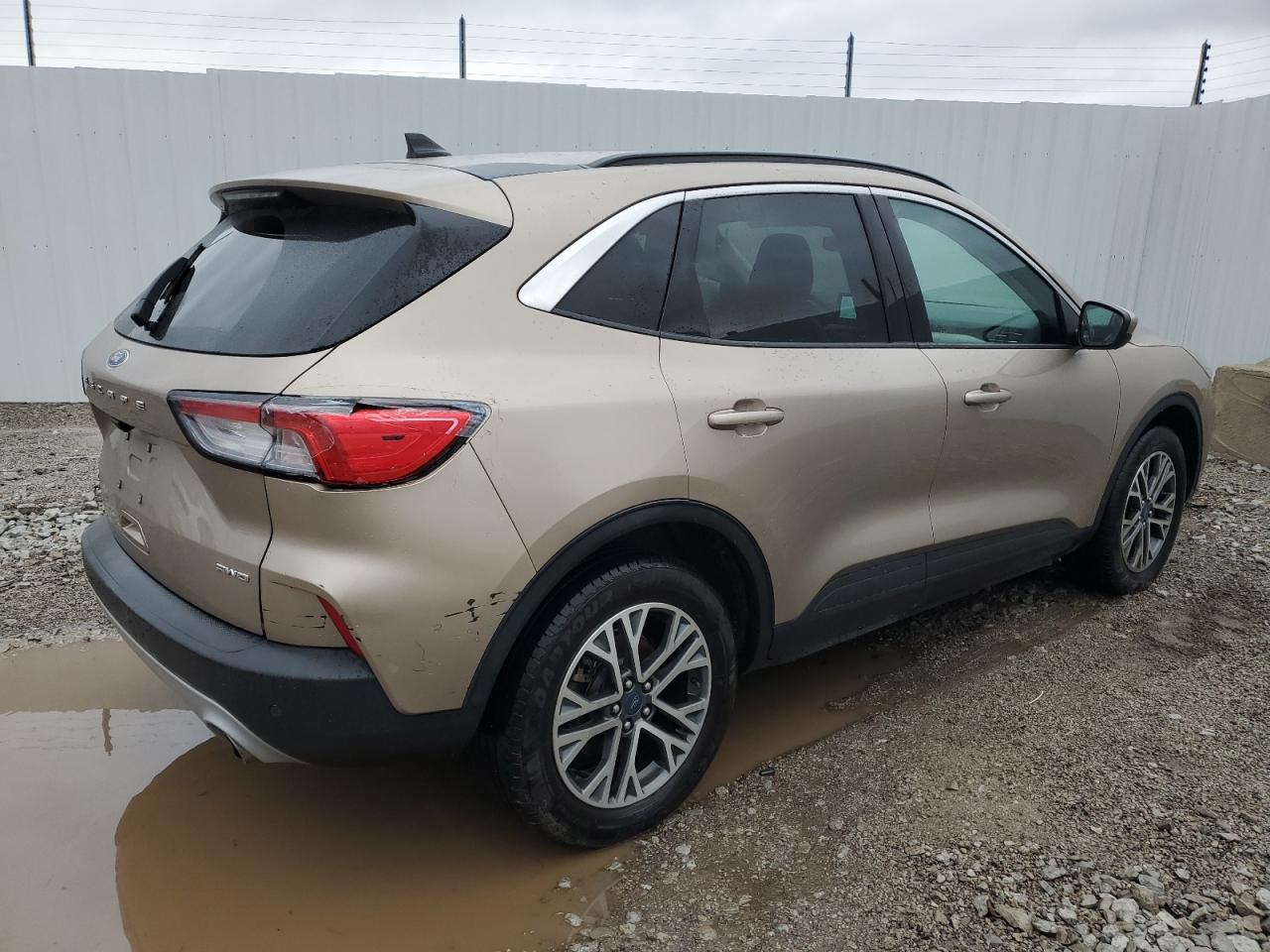 2021 Ford Escape - Image 3