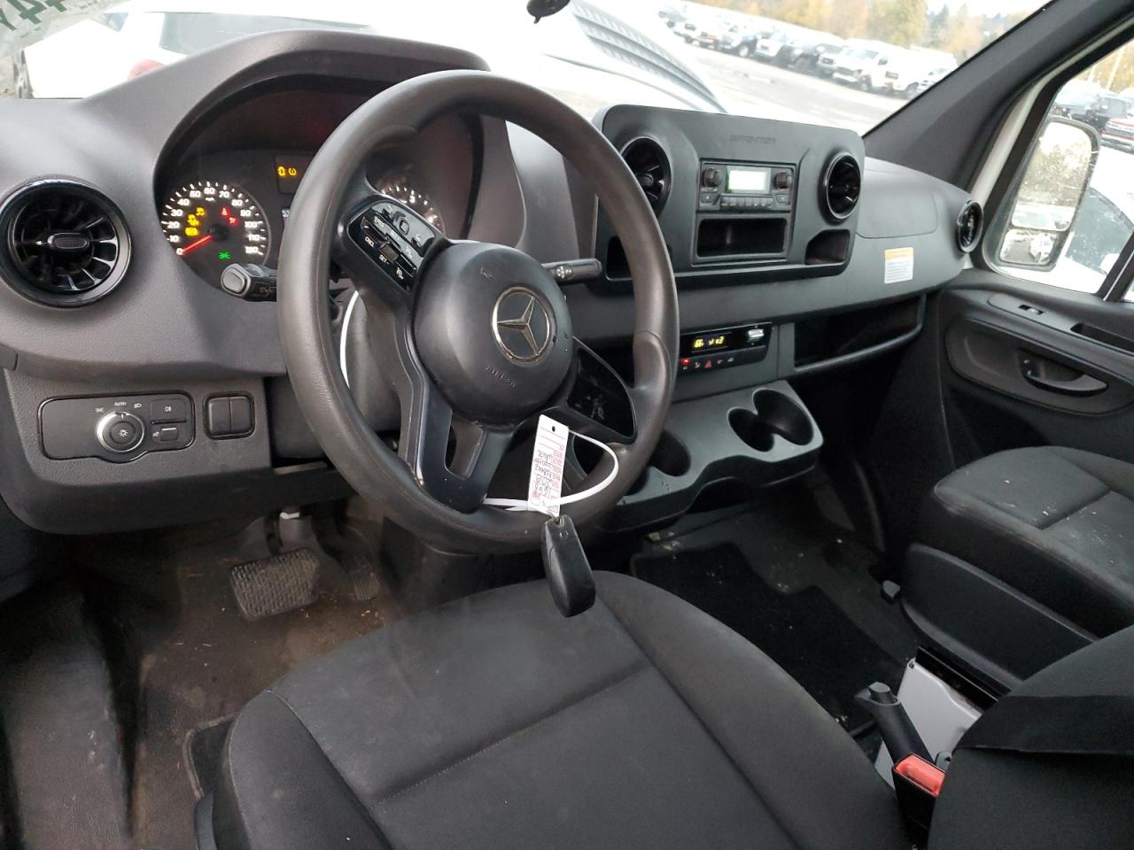 2019 Mercedes-Benz Sprinter - Image 8