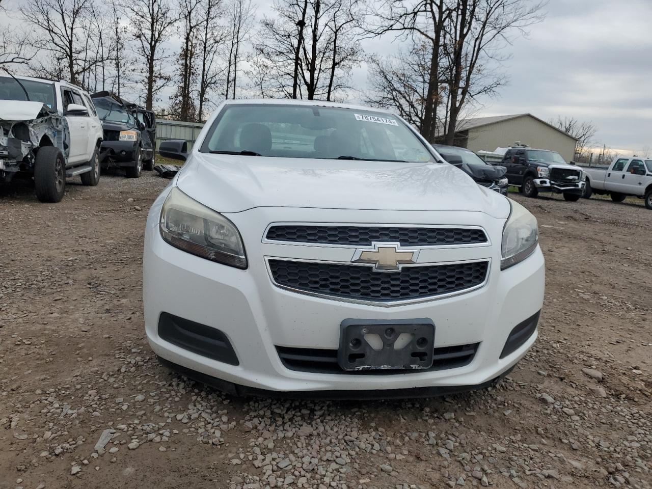 2013 Chevrolet Malibu - Image 5