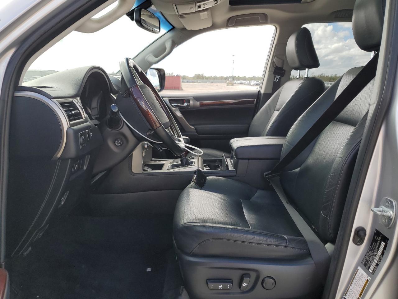 2018 Lexus GX - Image 7