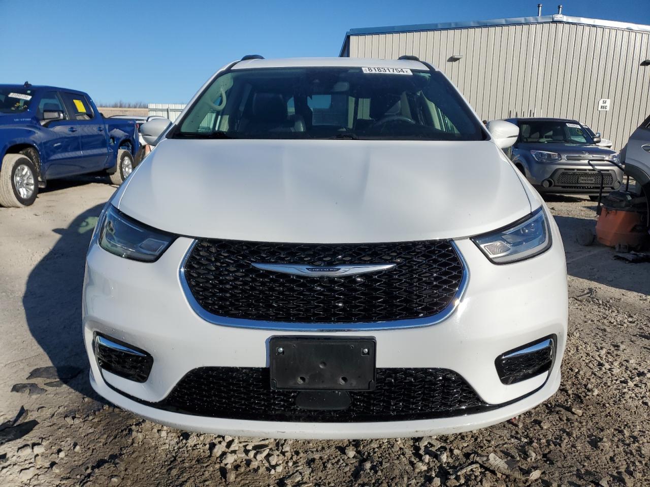 2022 Chrysler Pacifica - Image 5