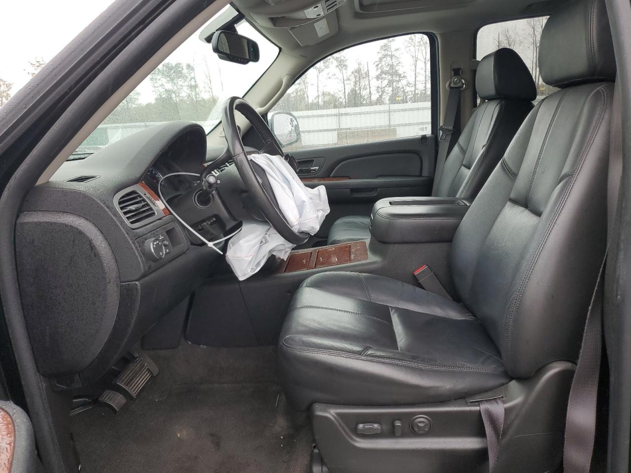 2008 Chevrolet Tahoe - Image 7