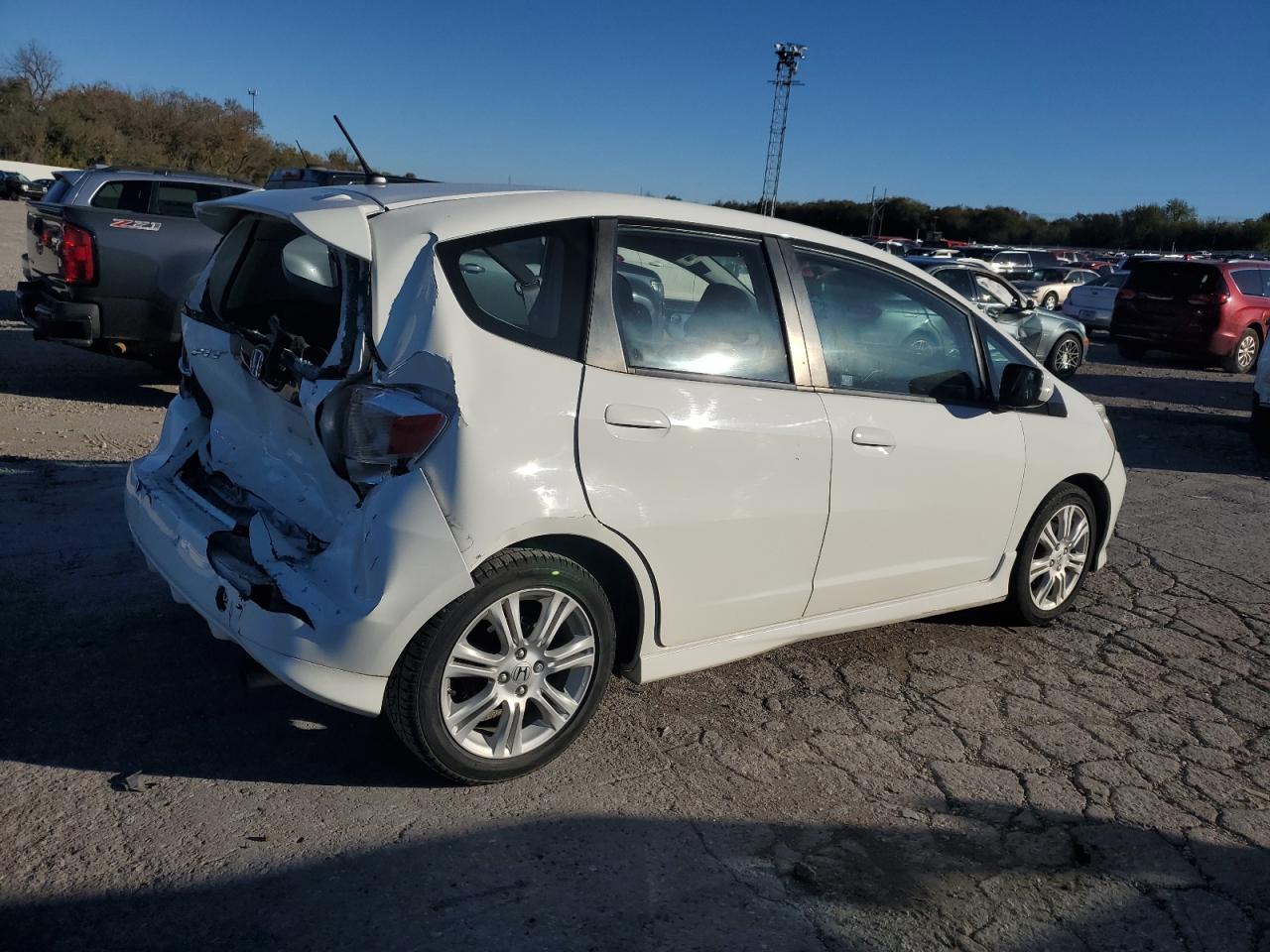 2011 Honda Fit - Image 3