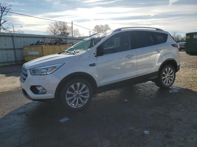  FORD ESCAPE 2017 Білий