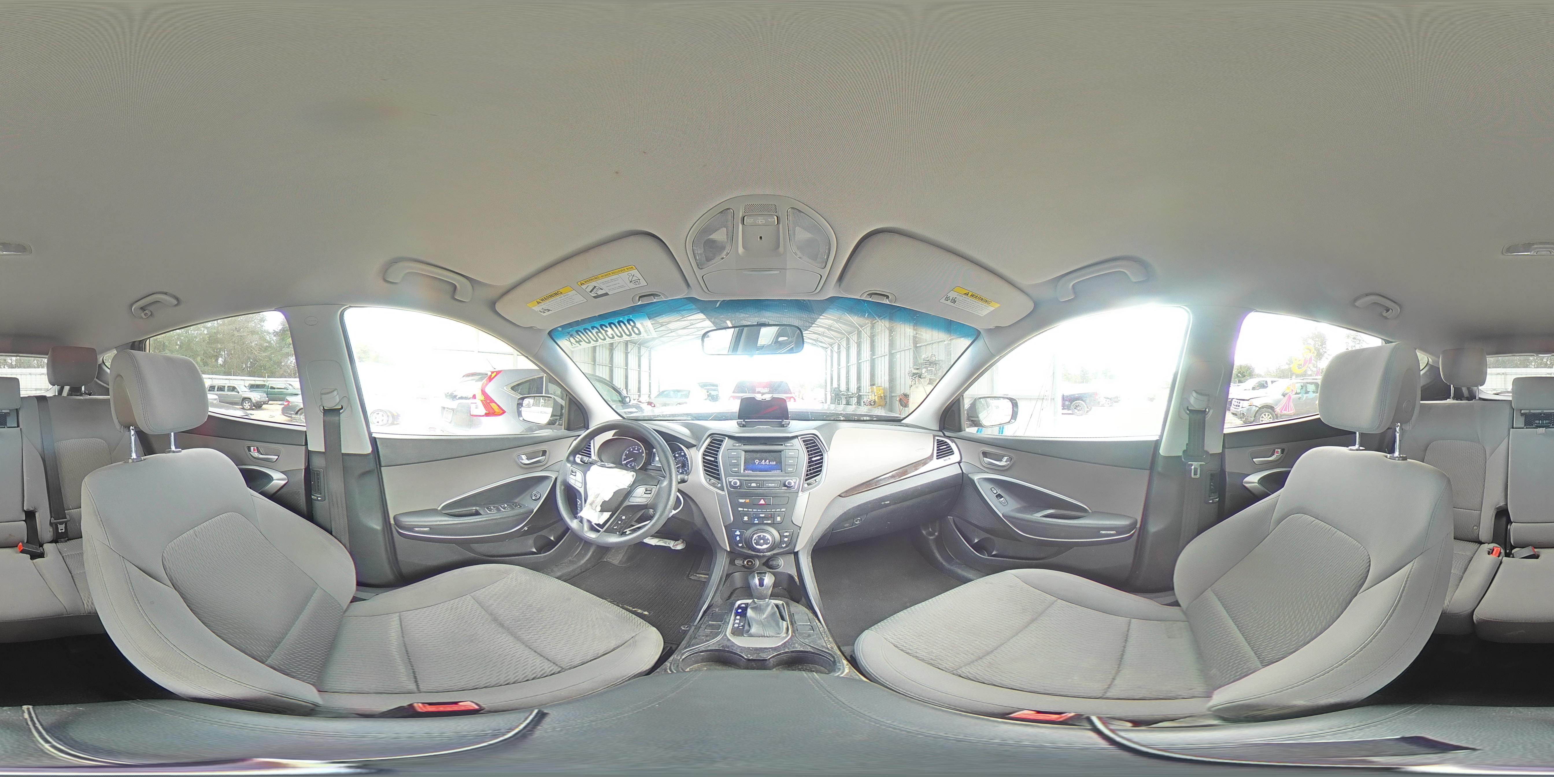 2018 Hyundai Santa Fe - Image 15