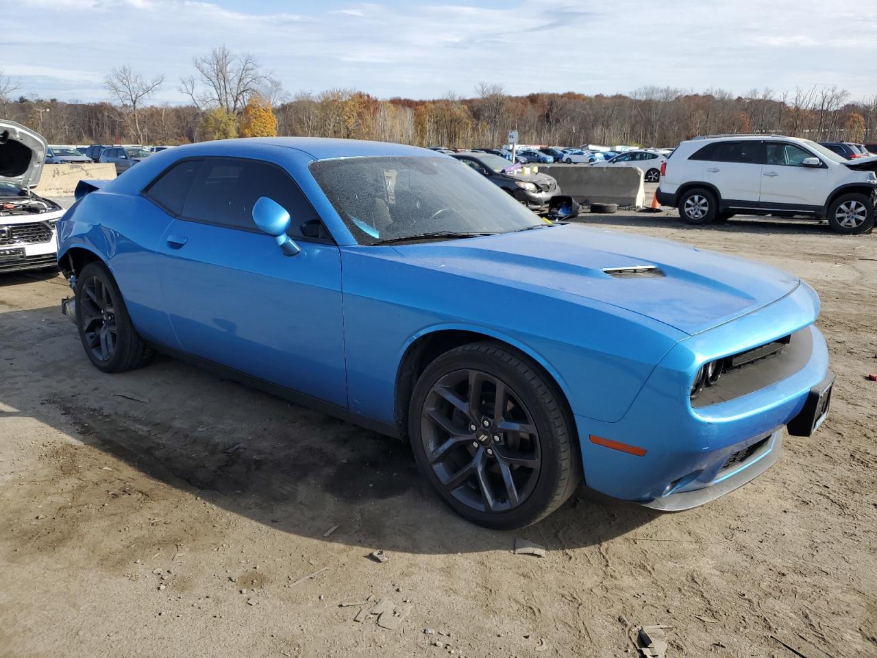 2019 Dodge Challenger - Image 4