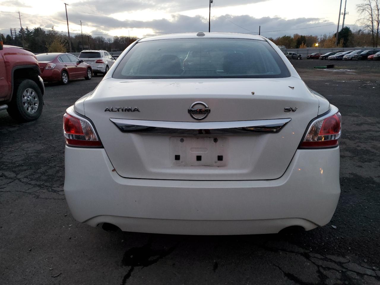 2015 Nissan Altima - Image 6