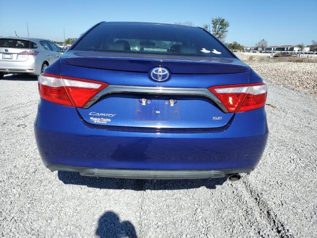  TOYOTA CAMRY 2016 Granatowy