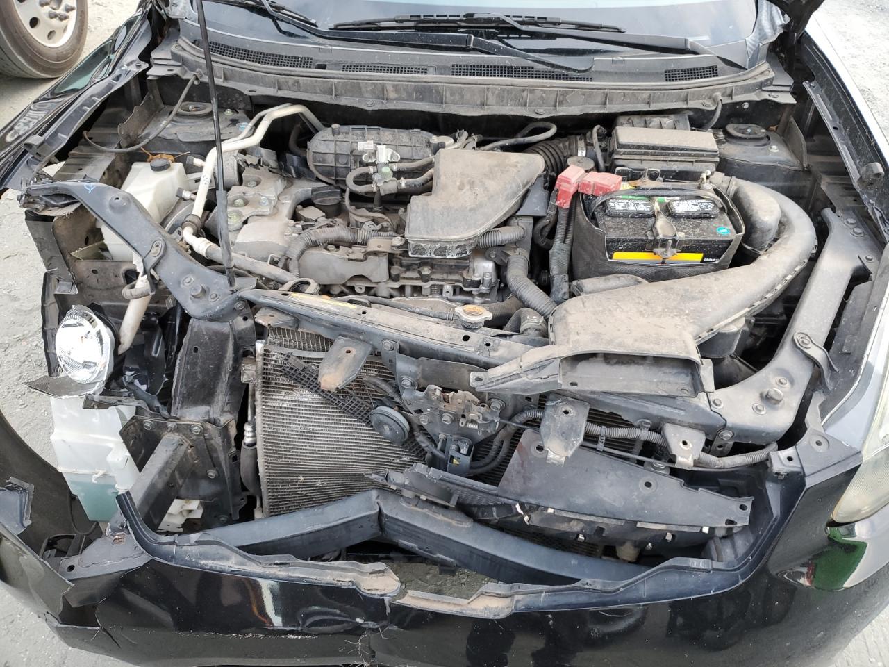 2015 Nissan Rogue - Image 13
