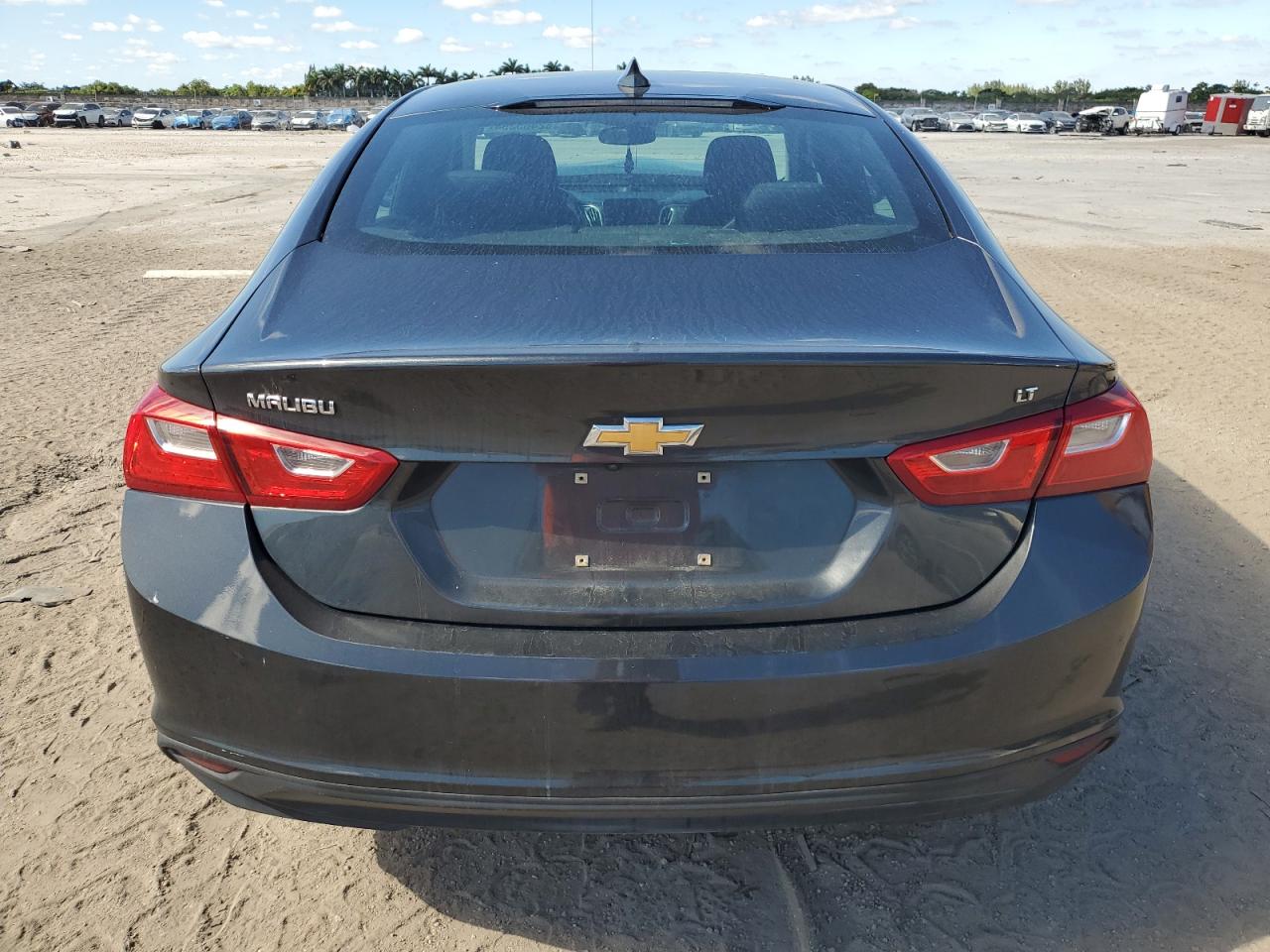 VIN 1G1ZD5STXJF236128 2018 CHEVROLET MALIBU no.6