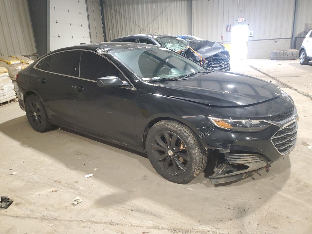 2020 Chevrolet Malibu - Image 4