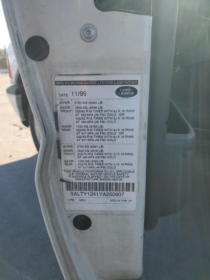2000 Land Rover Discovery - Image 13