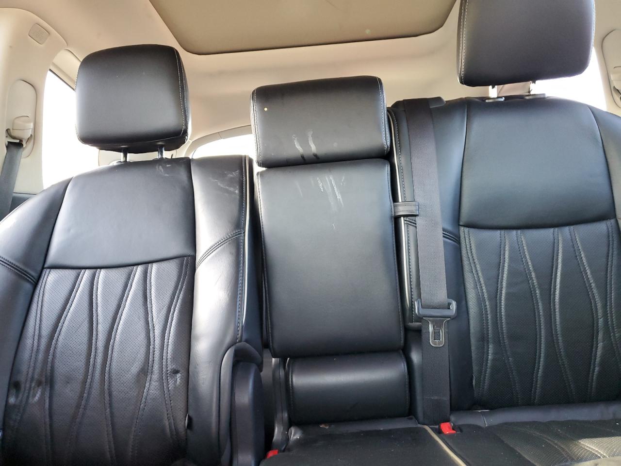 2017 Infiniti QX60 - Image 10