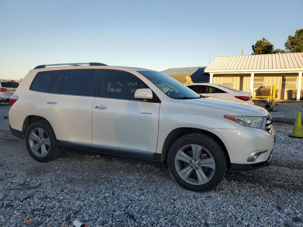 VIN 5TDDK3EH5DS182499 2013 TOYOTA HIGHLANDER no.4