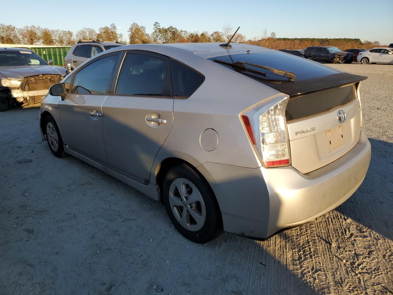 2011 Toyota Prius - Image 2