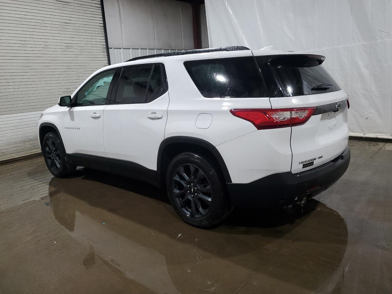 2019 Chevrolet Traverse - Image 2