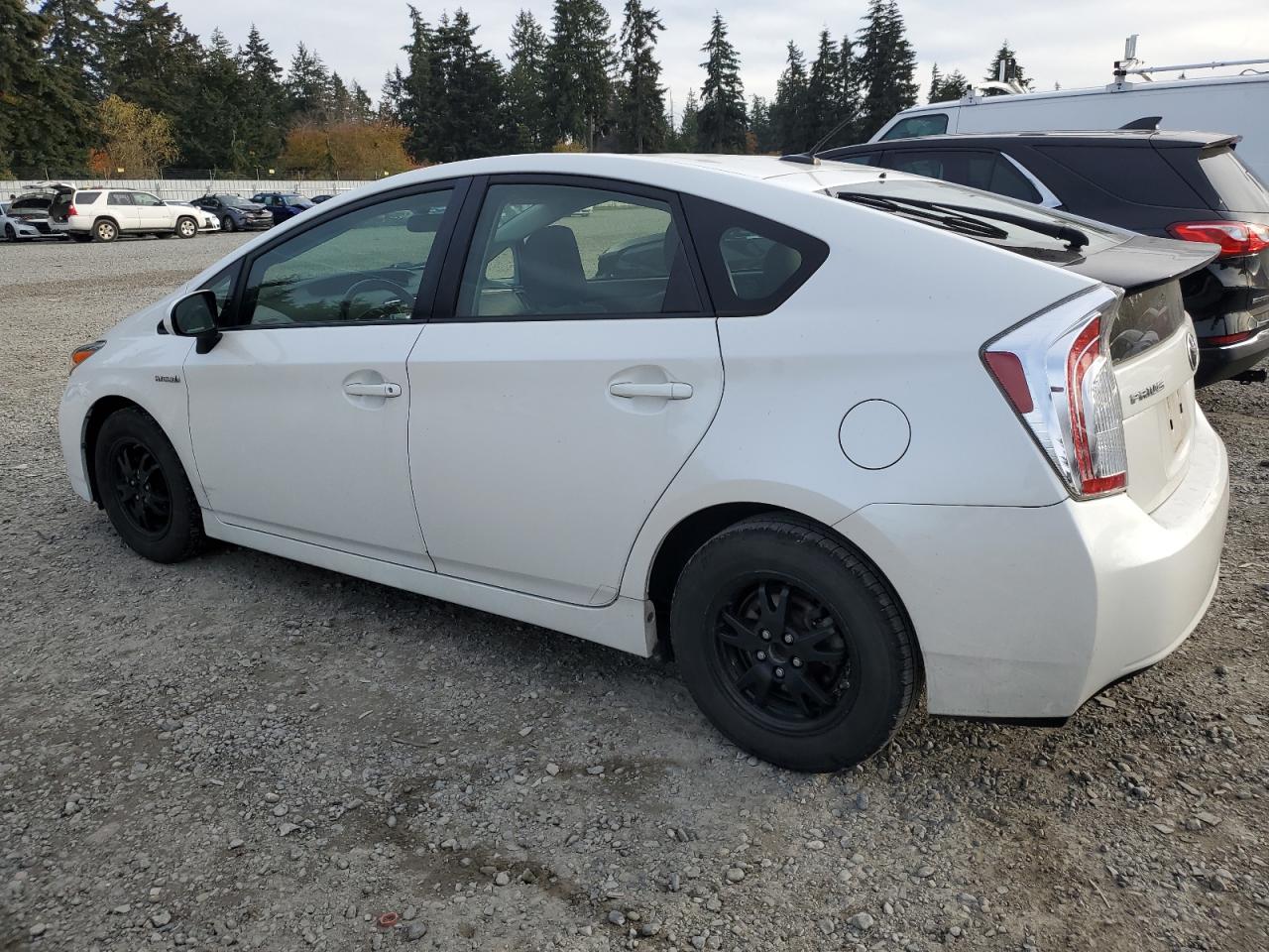 2012 Toyota Prius - Image 2