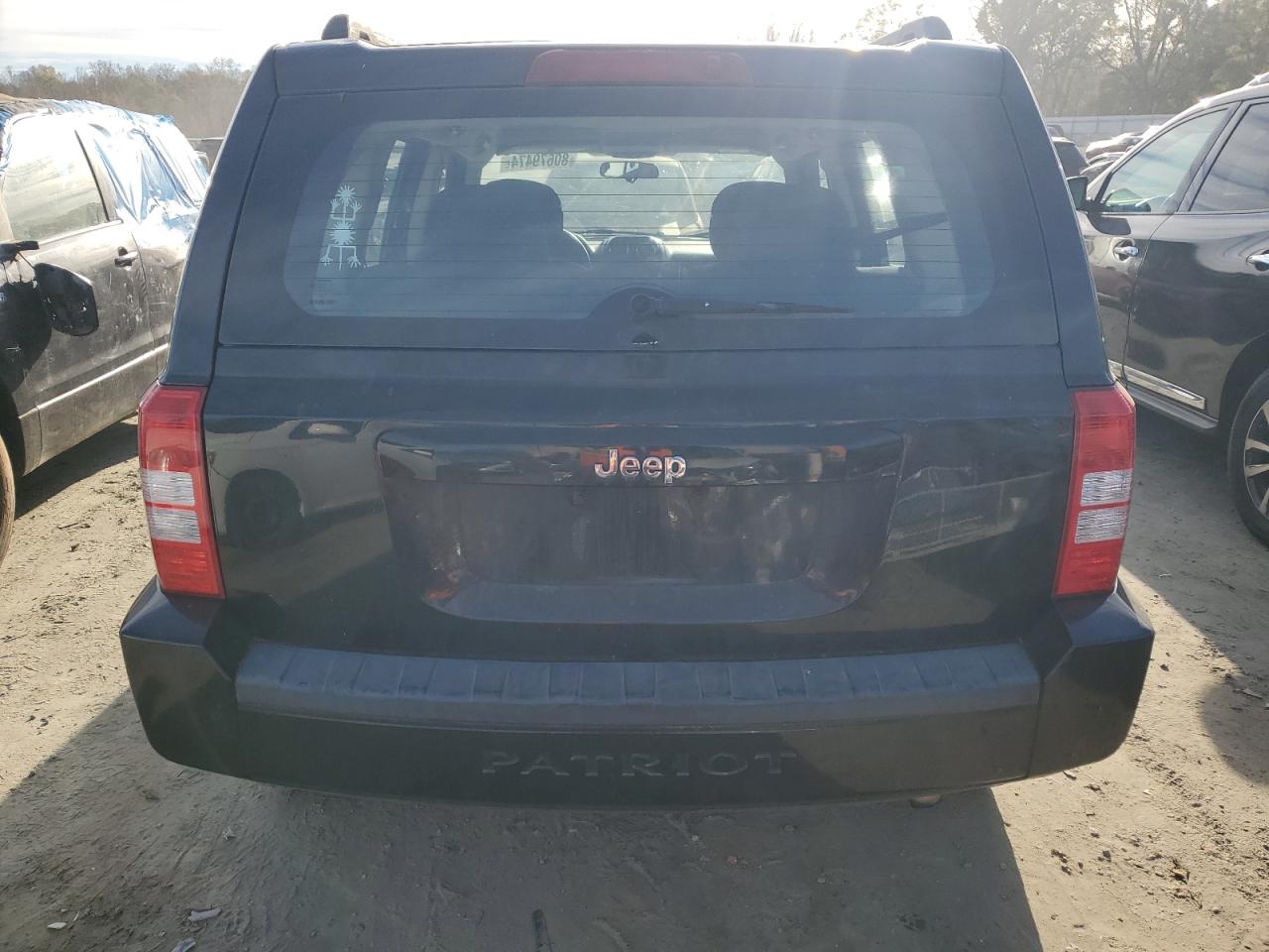 2010 Jeep Liberty (Patriot) - Image 6