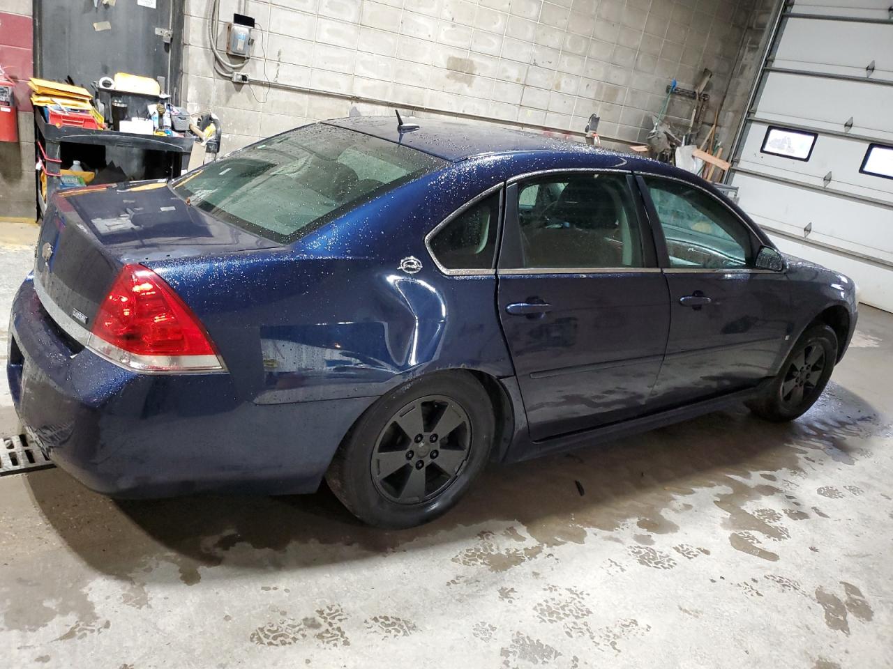 2009 Chevrolet Impala - Image 3