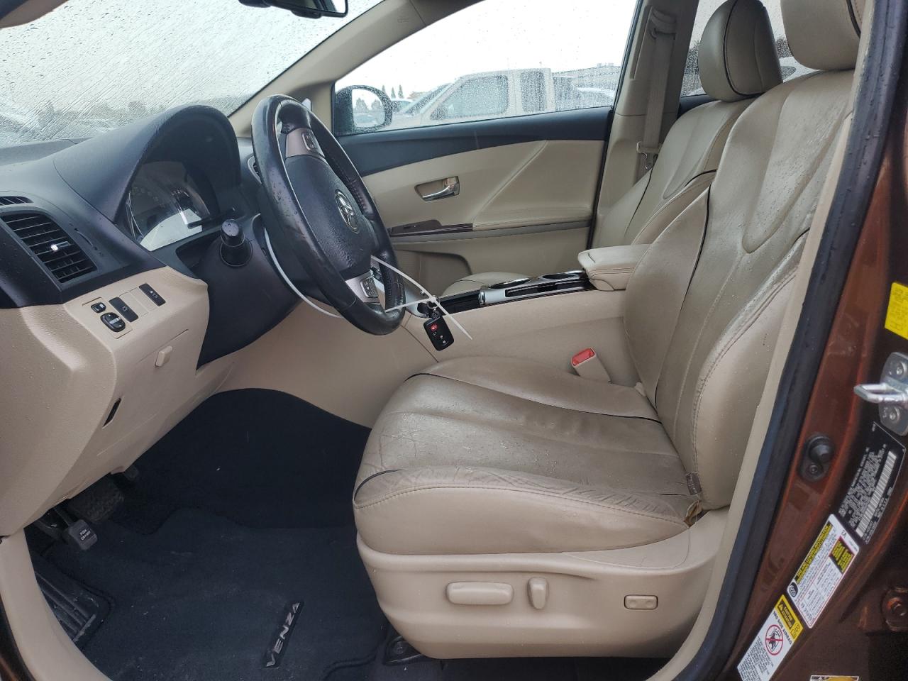 2010 Toyota Venza - Image 7