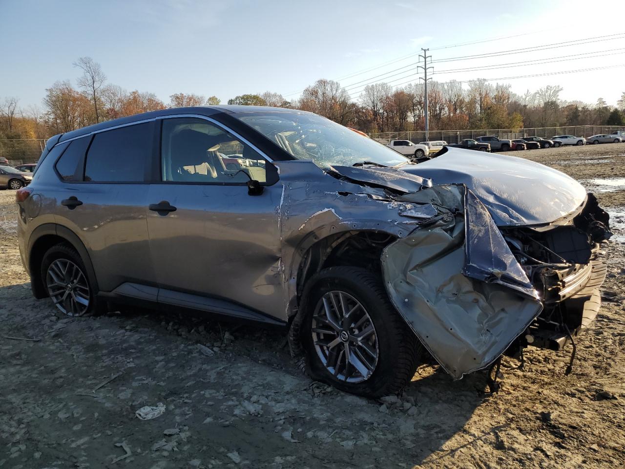 2021 Nissan Rogue - Image 4