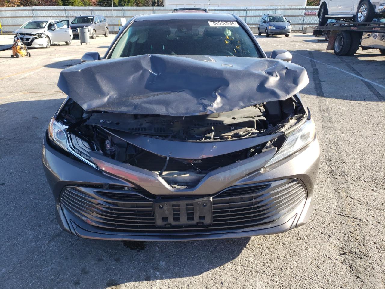 VIN 4T1B11HK3JU066839 2018 TOYOTA CAMRY no.5