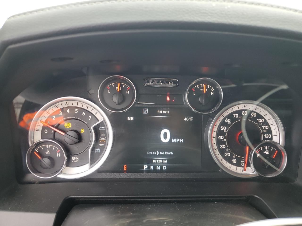 2014 RAM 1500 - Image 9