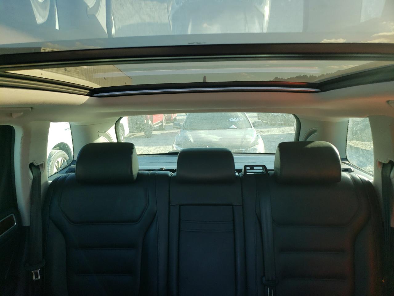 2013 Volkswagen Touareg V6 Tdi VIN: WVGEP9BP1DD007811 Lot: 82331074