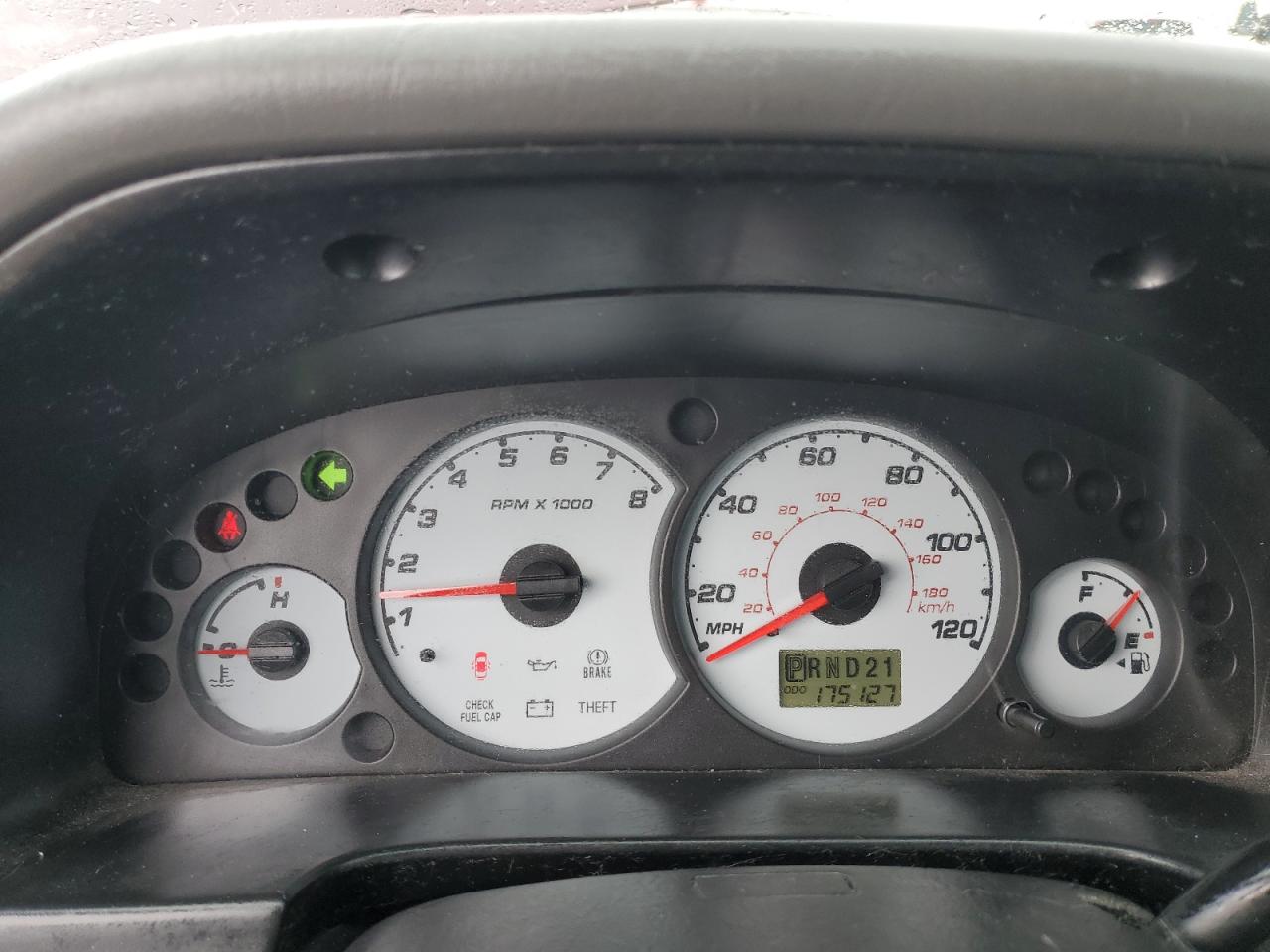 2003 Ford Escape - Image 9