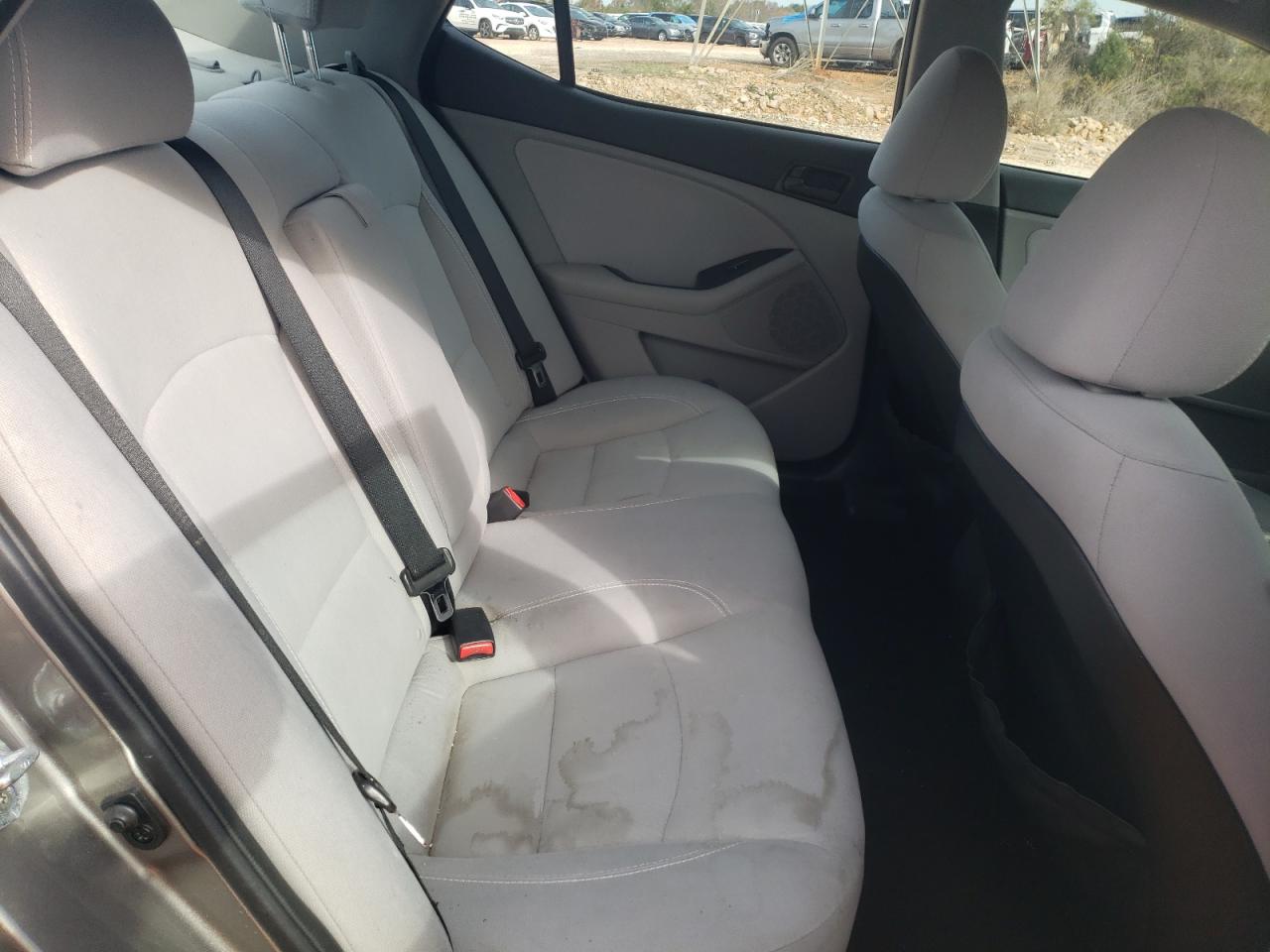 2015 Kia Optima - Image 10