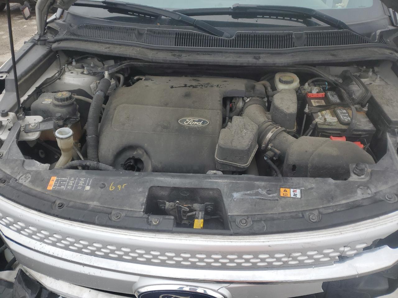2013 Ford Explorer - Image 12