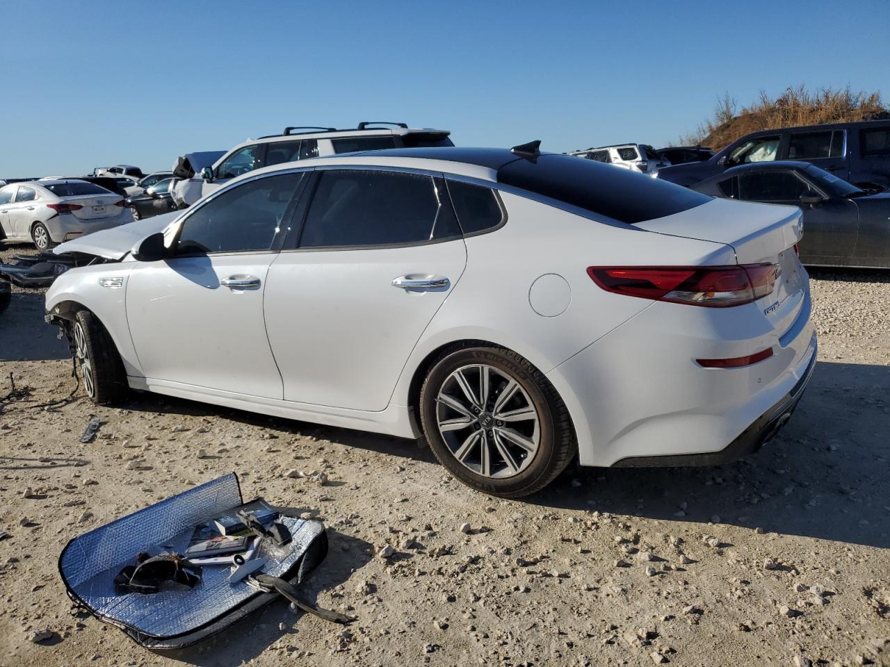 2019 Kia Optima - Image 2