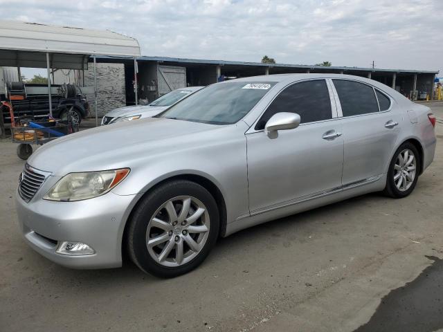 2007 Lexus Ls 460 zu verkaufen in Fresno, CA - Minor Dent/Scratches