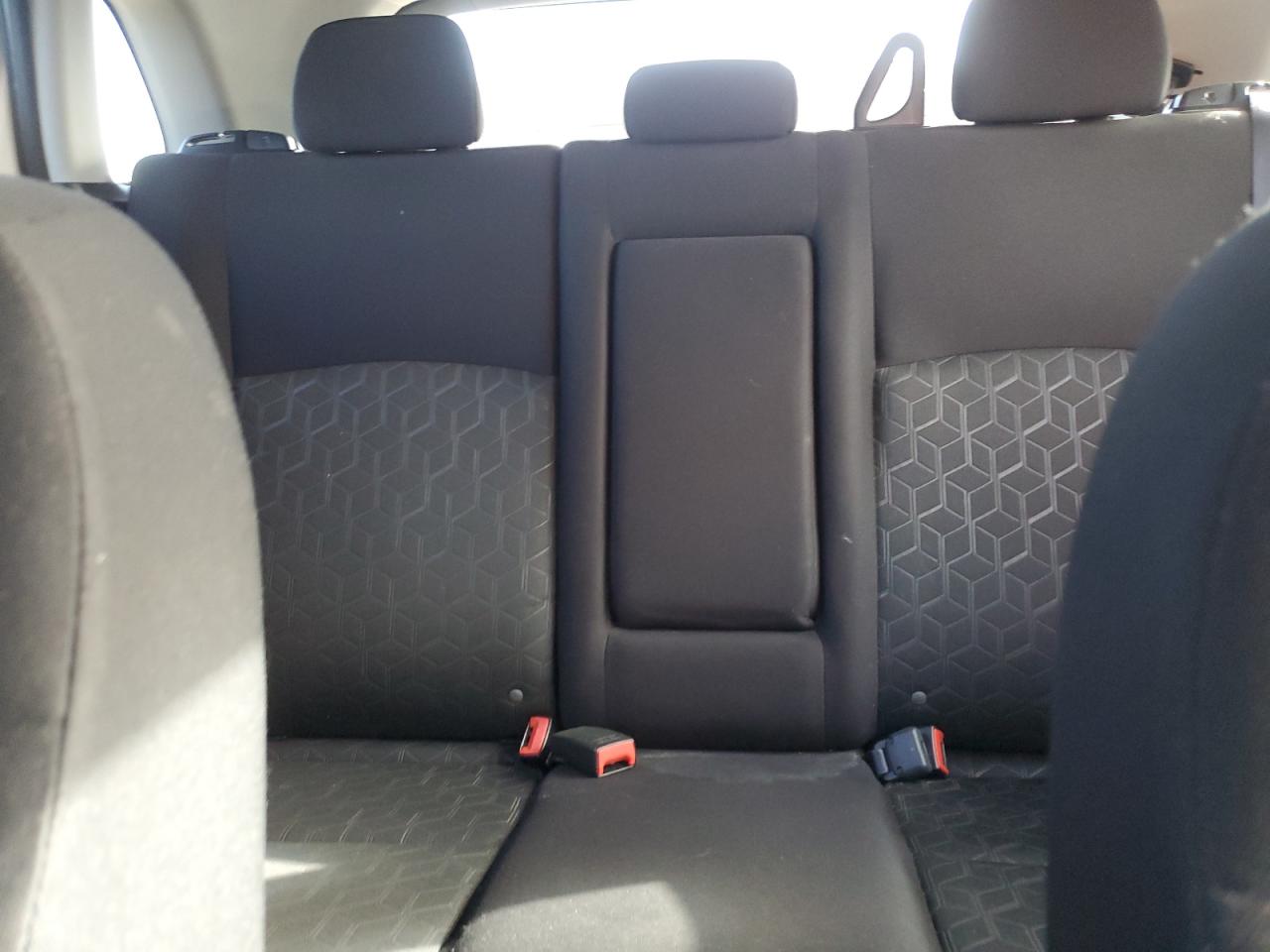 2021 Mitsubishi Outlander - Image 10