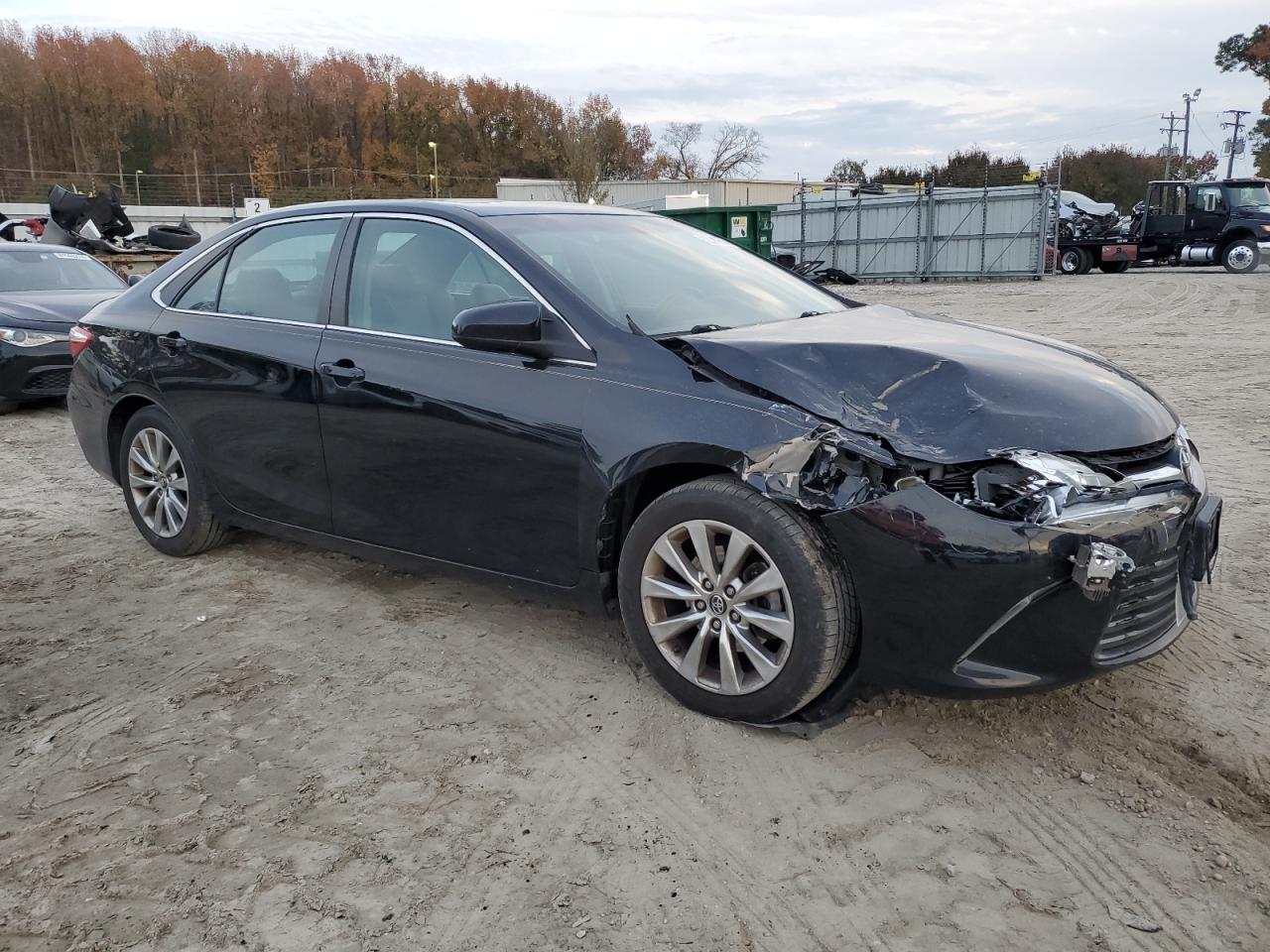 VIN 4T1BK1FK0FU567971 2015 TOYOTA CAMRY no.4