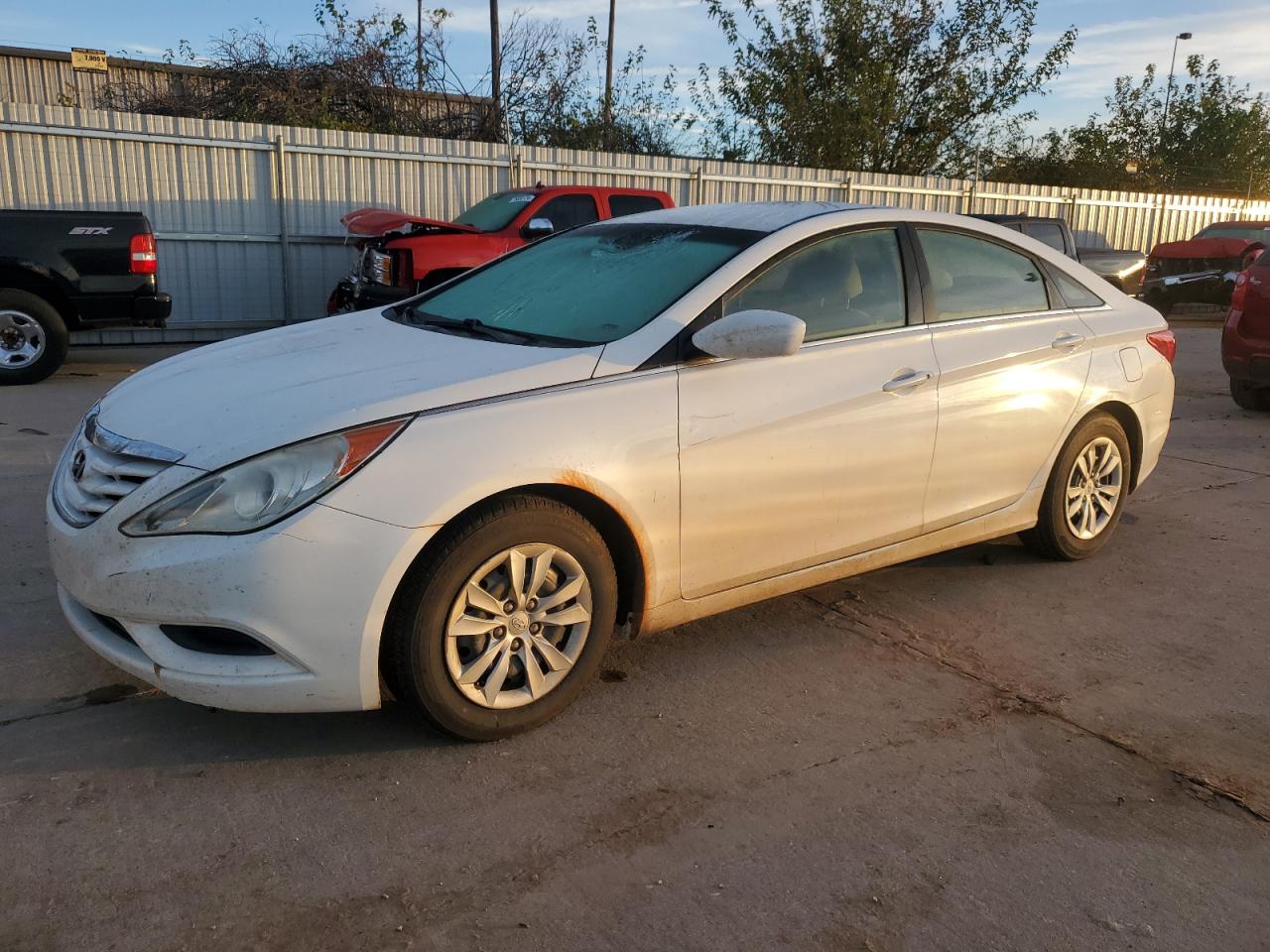 2011 Hyundai Sonata - Image 1
