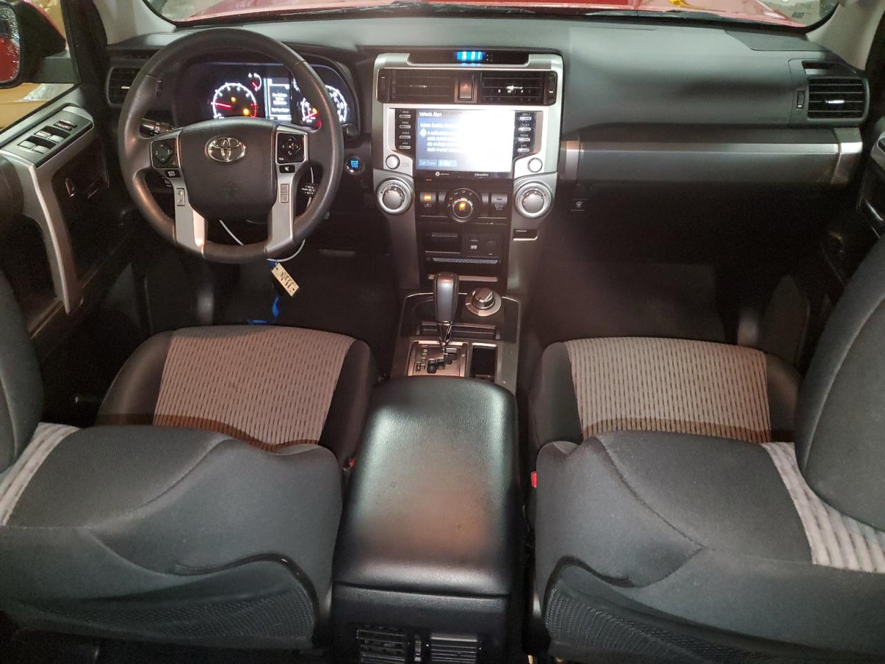 2022 Toyota 4Runner - Image 8