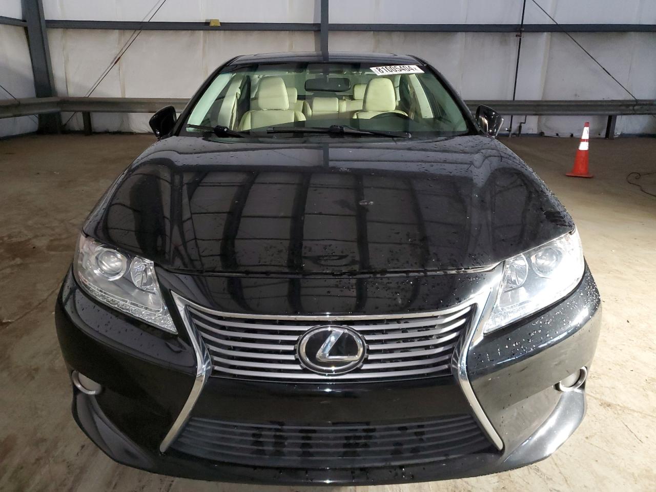 2015 Lexus ES - Image 5
