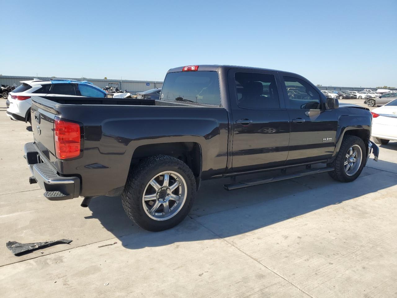 2014 Chevrolet Silverado - Image 3