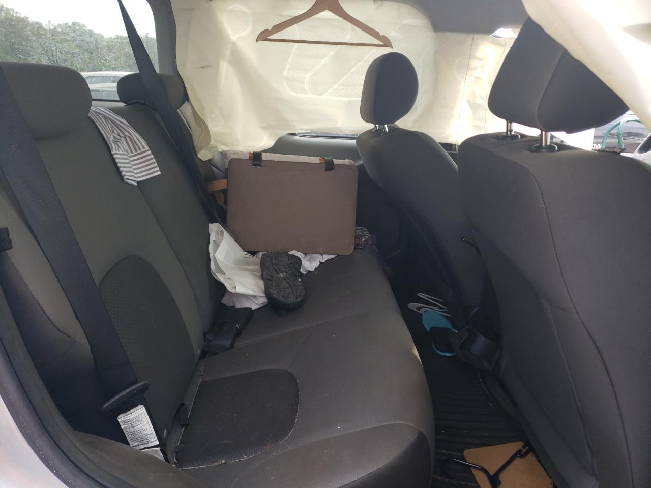 2009 Nissan XTerra - Image 12