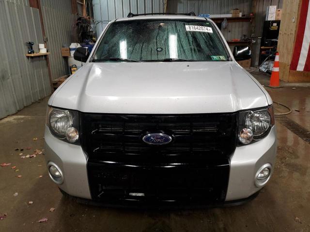  FORD ESCAPE 2012 Серебристый