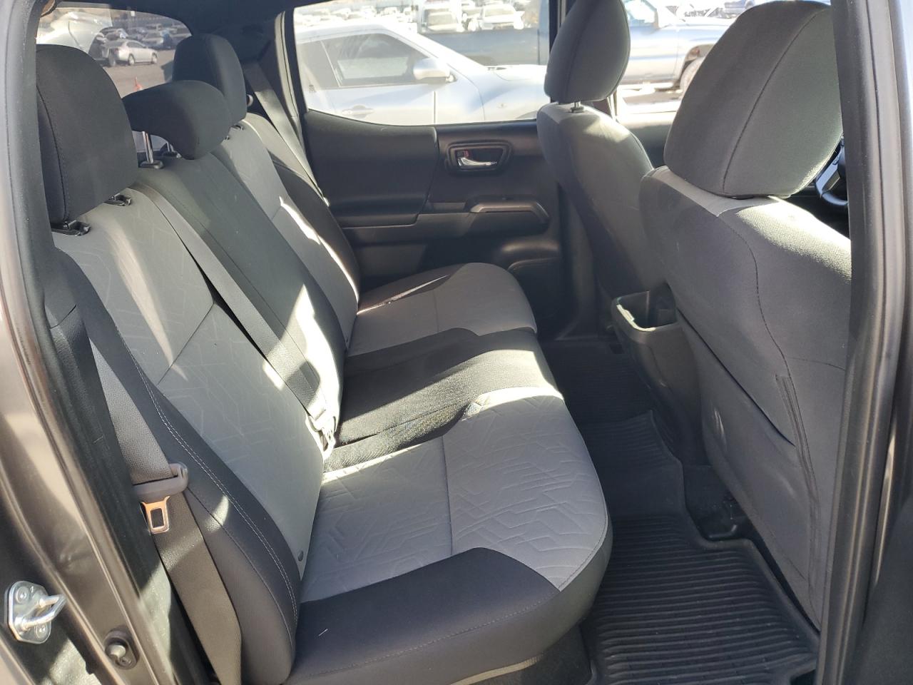 2020 Toyota Tacoma Double Cab VIN: 3TMCZ5AN1LM354010 Lot: 75698974