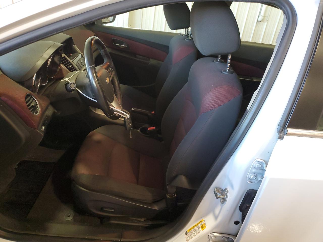 2012 Chevrolet Cruze - Image 7