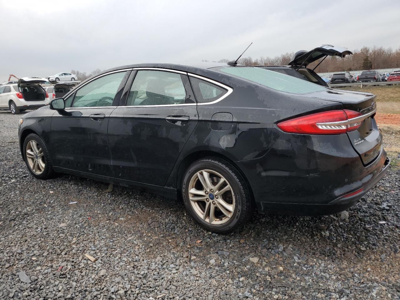 VIN 3FA6P0HD3JR244410 2018 FORD FUSION no.2