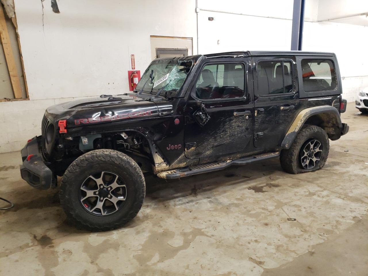 VIN 1C4HJXFN6JW244049 2018 JEEP WRANGLER no.1