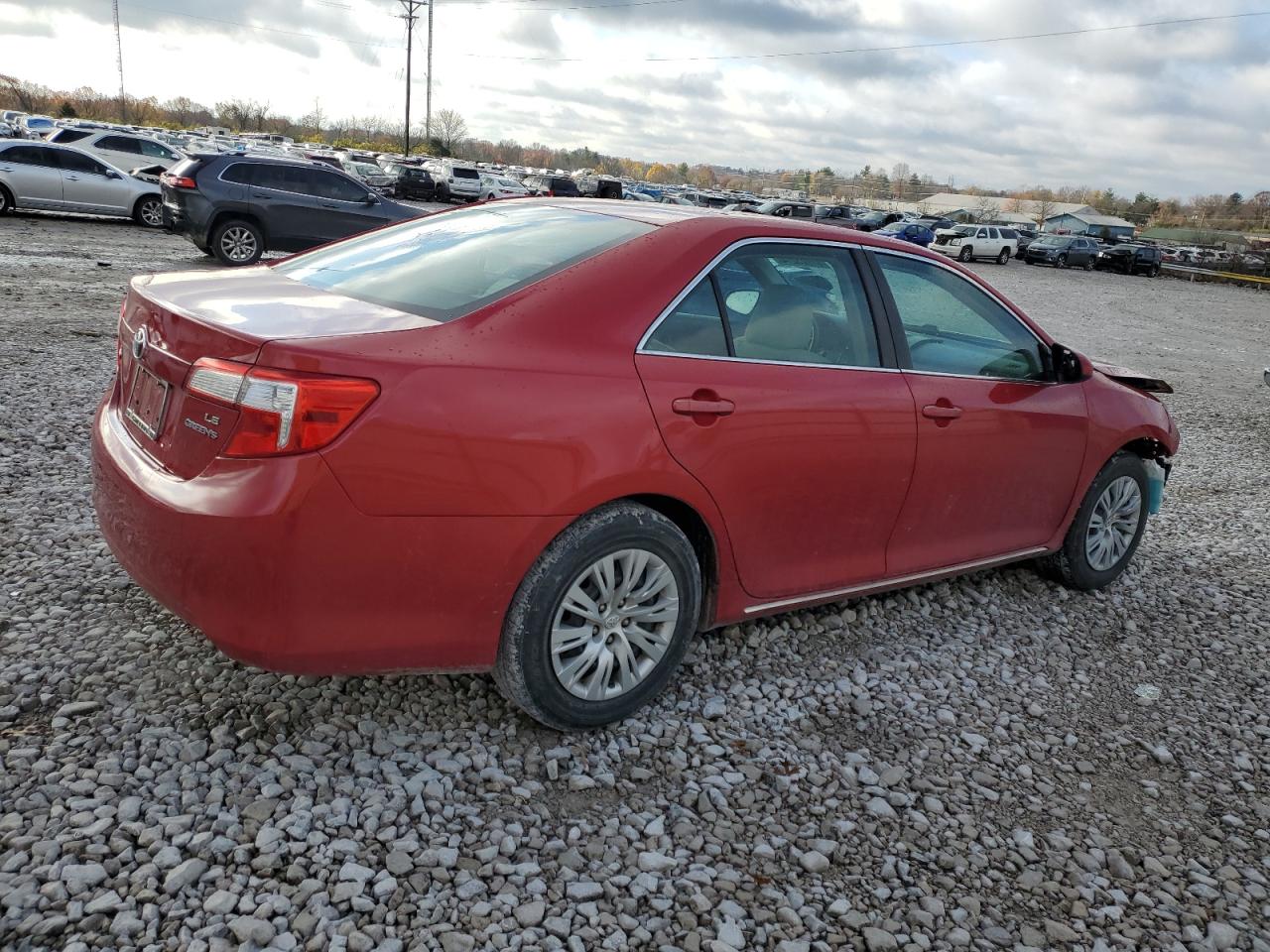 2014 Toyota Camry - Image 3